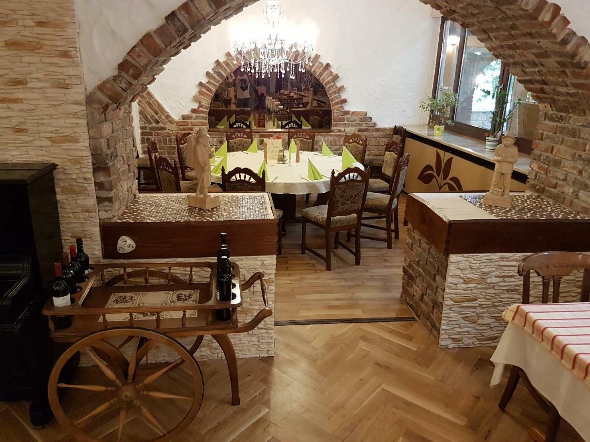 Hotel - Restaurant Sophienaue Эйзенах Экстерьер фото
